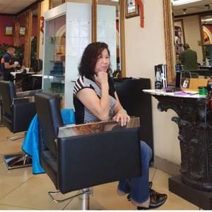 Meet your Posher, Thuy